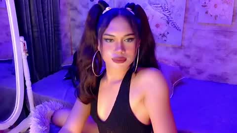 Anora online show from 25, 2, 2025