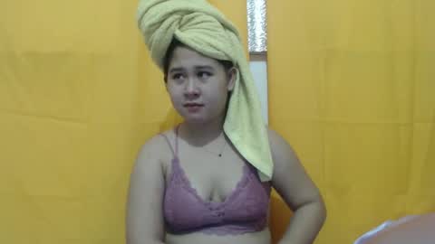gorgeousasianmyra online show from 2, 3, 2025