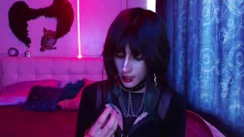 goth_minerva online show from 11, 9, 2025