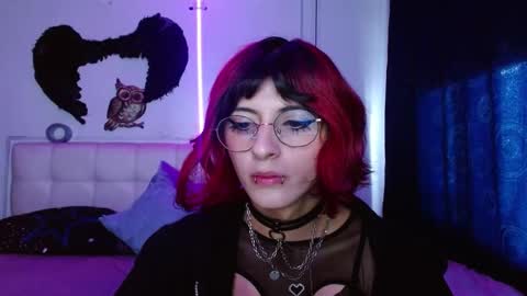 goth_minerva online show from 5, 10, 2025