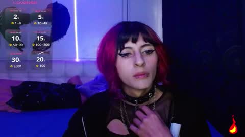 goth_minerva online show from 8, 10, 2025