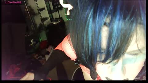 Victoriana online show from 26, 1, 2025