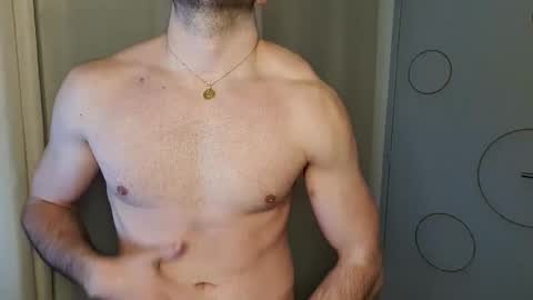 goura2000 online show from 28, 1, 2025