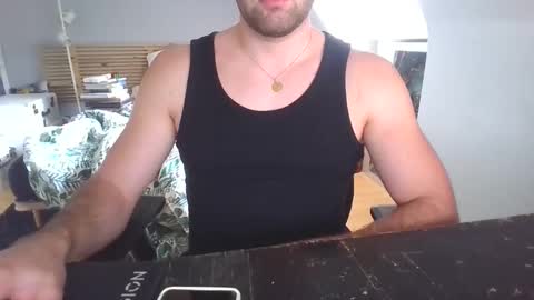 goura2000 online show from 16, 3, 2026