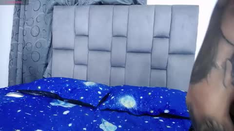 grace_and_shawn online show from 24, 10, 2025