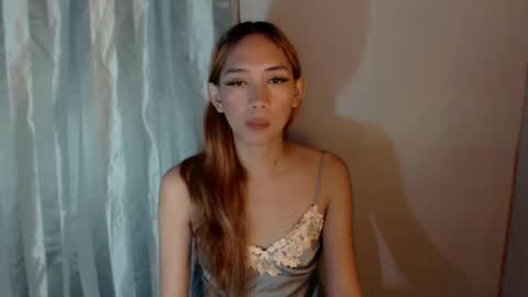 HoneyGrace online show from 9, 10, 2025