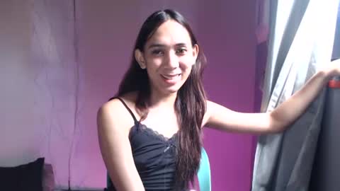Snapshot of grace_for_youuu chatting on 27, 11, 2025 HoneyGrace online show from 27, 11, 2025
