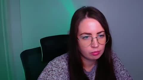 Snapshot of grace_lovelyu chatting on 21, 11, 2025 Grace online show from 21, 11, 2025