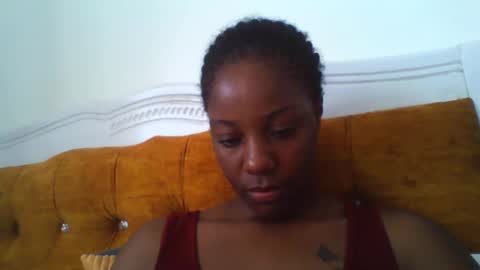 Snapshot of graceessy chatting on 14, 12, 2025 graceessy online show from 14, 12, 2025