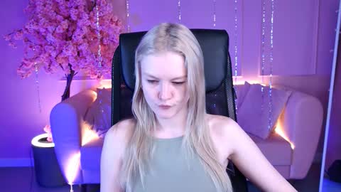 Snapshot of graceglamour chatting on 9, 2, 2026 Grace Glamour online show from 9, 2, 2026