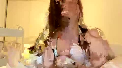 gracemeow online show from 2, 11, 2025