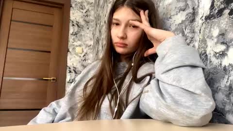 Stella online show from 10, 2, 2026