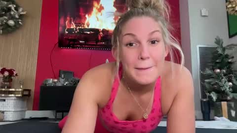 Gracie Mae online show from 6, 12, 2024