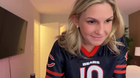 Gracie Mae online show from 12, 1, 2025