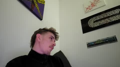 Snapshot of graff4 chatting on 25, 12, 2024 Smallcom online show from 25, 12, 2024