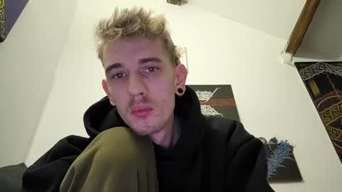 Snapshot of graff4 chatting on 30, 12, 2024 Smallcom online show from 30, 12, 2024