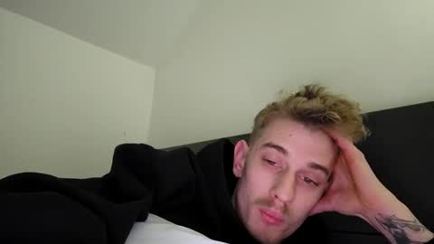 Snapshot of graff4 chatting on 30, 12, 2024 Smallcom online show from 30, 12, 2024