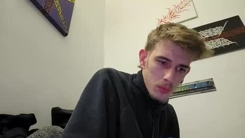 Snapshot of graff4 chatting on 18, 1, 2025 Smallcom online show from 18, 1, 2025