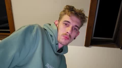 Snapshot of graff4 chatting on 29, 11, 2025 Smallcom online show from 29, 11, 2025