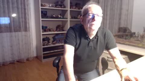 Snapshot of grandpach chatting on 21, 2, 2025 grandpach online show from 21, 2, 2025