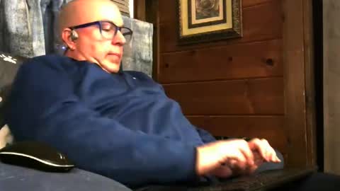 Snapshot of granitebuckeye1969 chatting on 21, 11, 2025 granitebuckeye1969 online show from 21, 11, 2025