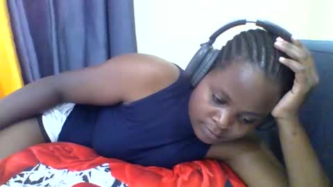 grannylover_ online show from 19, 10, 2025