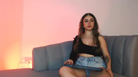 Snapshot of grecia_rouse chatting on 3, 2, 2025  GRECIA  online show from 3, 2, 2025