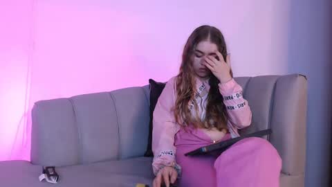 Snapshot of grecia_rouse chatting on 7, 2, 2025  GRECIA  online show from 7, 2, 2025