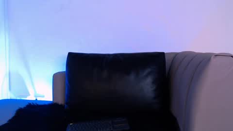 Snapshot of grecia_rouse chatting on 5, 3, 2025  GRECIA  online show from 5, 3, 2025