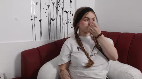 Snapshot of grecia_rouse chatting on 9, 9, 2025  GRECIA  online show from 9, 9, 2025