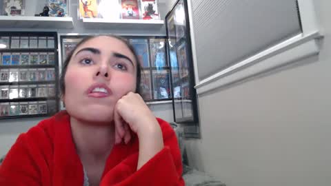Snapshot of greekgodandgoddess chatting on 23, 1, 2025 greekgodandgoddess online show from 23, 1, 2025