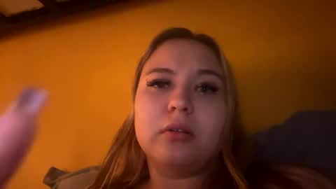 Lina 3 online show from 1, 1, 2025