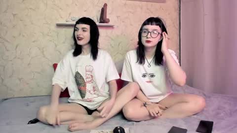 Snapshot of green_tea666 chatting on 4, 3, 2025 Lilith online show from 4, 3, 2025