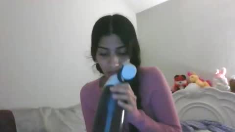 greencheek0 online show from 18, 11, 2025