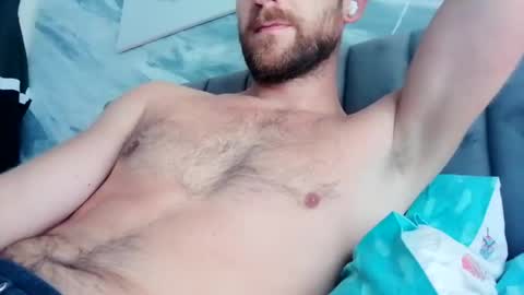 Snapshot of greendiamon chatting on 23, 9, 2025 greendiamon online show from 23, 9, 2025