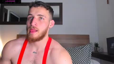 Snapshot of greeneyes_col chatting on 3, 12, 2024 Juan online show from 3, 12, 2024