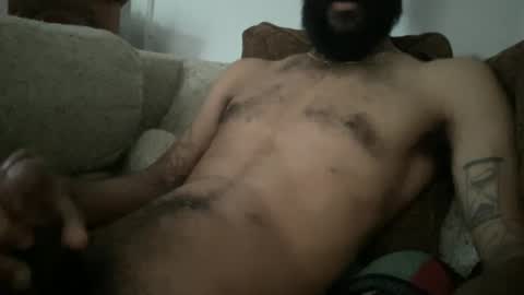 Snapshot of greenlova chatting on 19, 10, 2025 Sonny online show from 19, 10, 2025