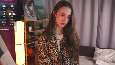 Ivy online show from 17, 11, 2025