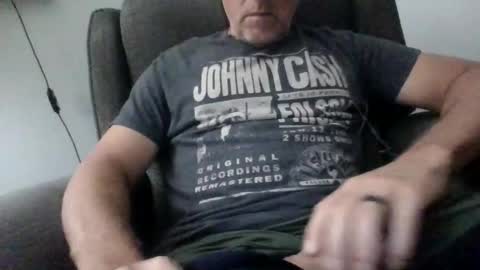 Snapshot of gregthickdix chatting on 31, 10, 2025 mmm hmmm online show from 31, 10, 2025