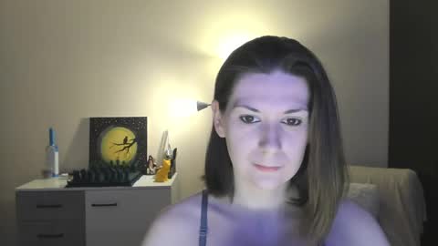 Greta online show from 9, 2, 2025