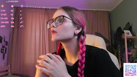 Snapshot of gretchen_mol chatting on 17, 3, 2026 gretchen_mol online show from 17, 3, 2026