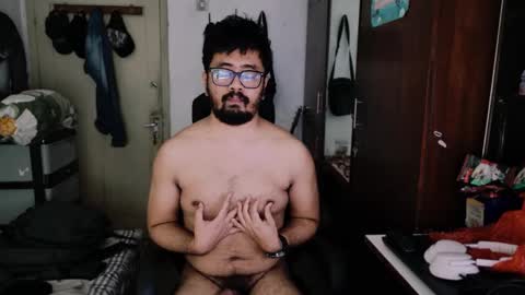 Grey Hardy Slave online show from 18, 2, 2026