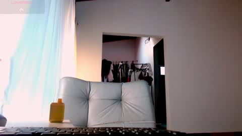 Greyslopez online show from 20, 12, 2024