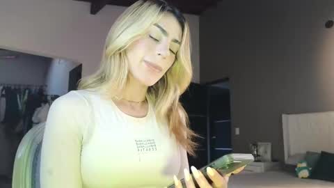 Greyslopez online show from 10, 3, 2025