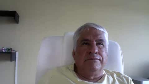 Snapshot of grisa01 chatting on 5, 11, 2025 grisa01 online show from 5, 11, 2025