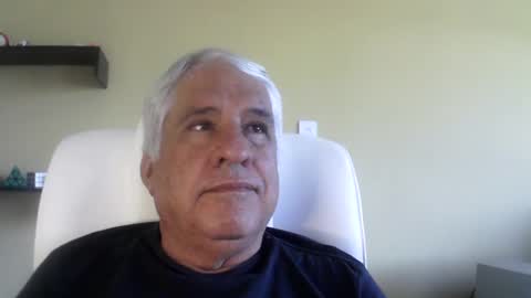 Snapshot of grisa01 chatting on 11, 11, 2025 grisa01 online show from 11, 11, 2025