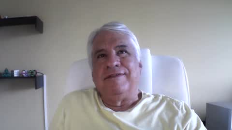 Snapshot of grisa01 chatting on 18, 11, 2025 grisa01 online show from 18, 11, 2025