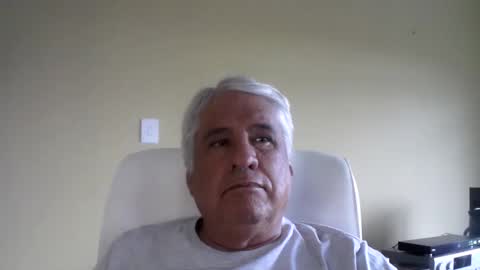 Snapshot of grisa01 chatting on 23, 11, 2025 grisa01 online show from 23, 11, 2025