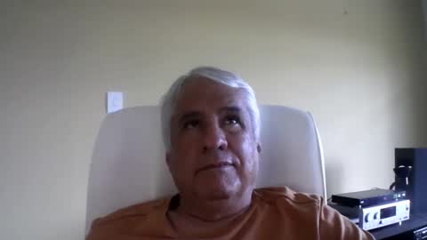 Snapshot of grisa01 chatting on 25, 11, 2025 grisa01 online show from 25, 11, 2025