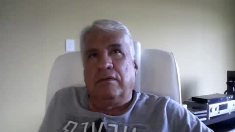 Snapshot of grisa01 chatting on 28, 11, 2025 grisa01 online show from 28, 11, 2025